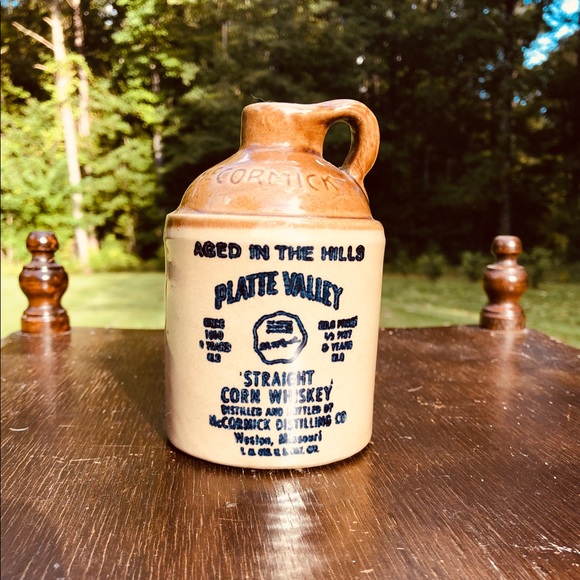 1977 McCormick Platte Valley Whisky Jug - Picture 2 of 7